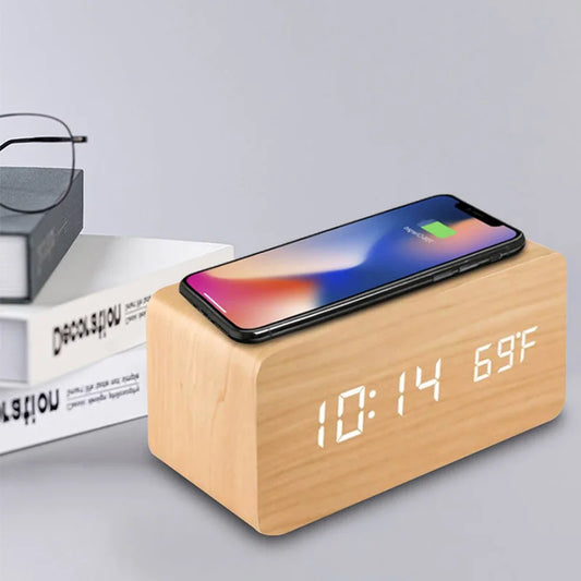 AuraTime™ Oak | Wooden Wireless Charging Alarm Clock